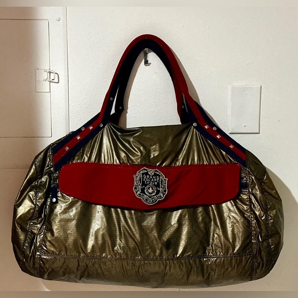 Vintage Pink Duffel/ Travel Bag w detachable strap